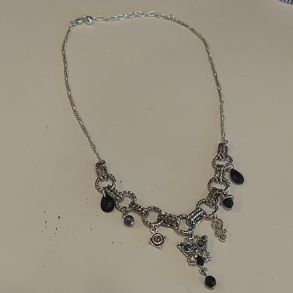 Silverthone necklace - Picture 1 of 8